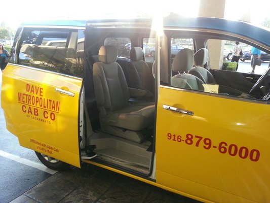 Dave’s Airport Shuttle & Taxi